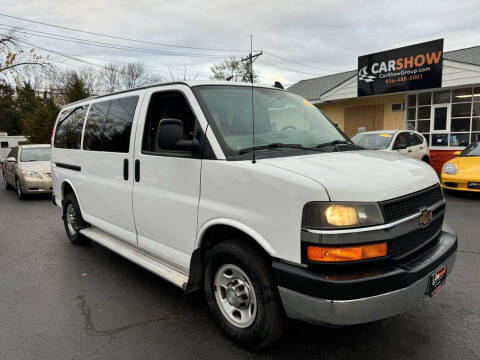 2016 Chevrolet Express LT RWD photo