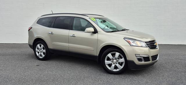 2017 Chevrolet Traverse LT AWD photo