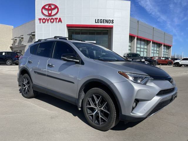 2017 Toyota RAV4 SE AWD photo