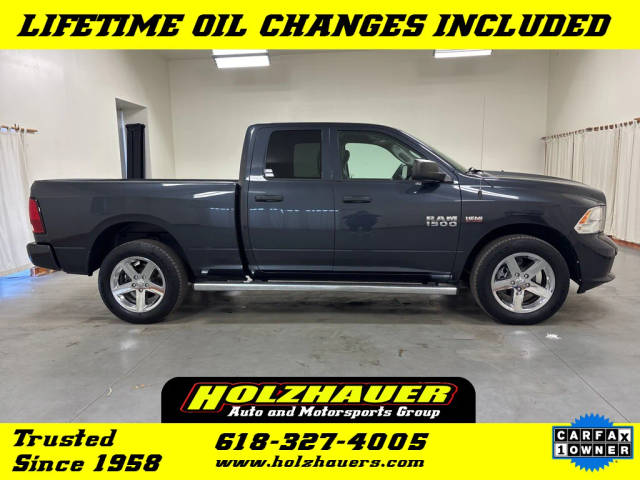 2017 Ram 1500 Express 4WD photo