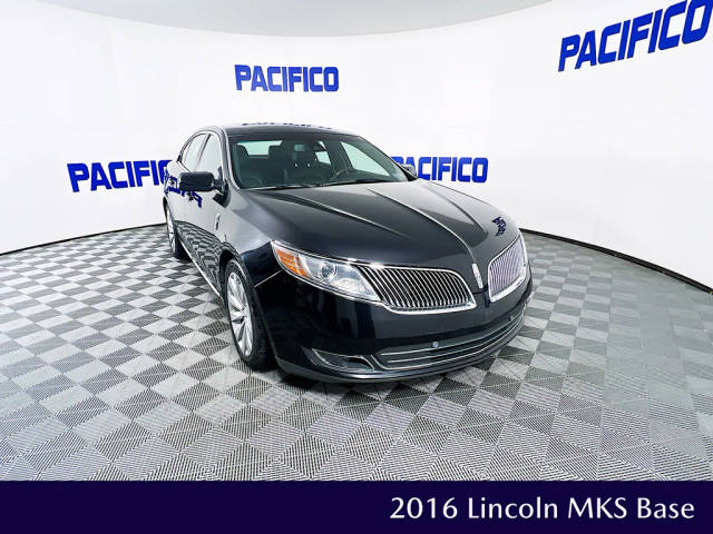 2016 Lincoln MKS  FWD photo