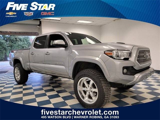 2017 Toyota Tacoma TRD Sport 4WD photo