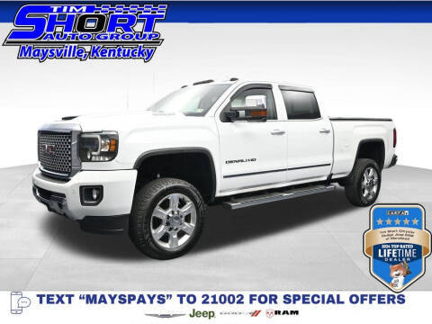 2017 GMC Sierra 2500HD Denali 4WD photo