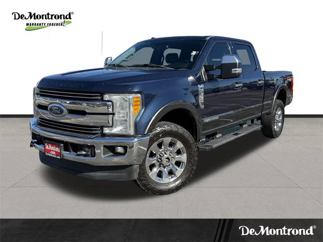 2017 Ford F-250 Super Duty Lariat 4WD photo