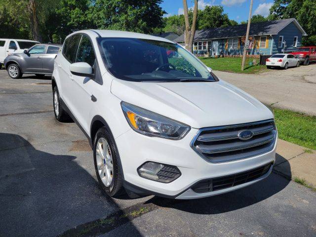 2017 Ford Escape SE FWD photo