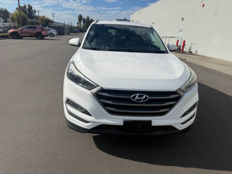 2016 Hyundai Tucson SE FWD photo