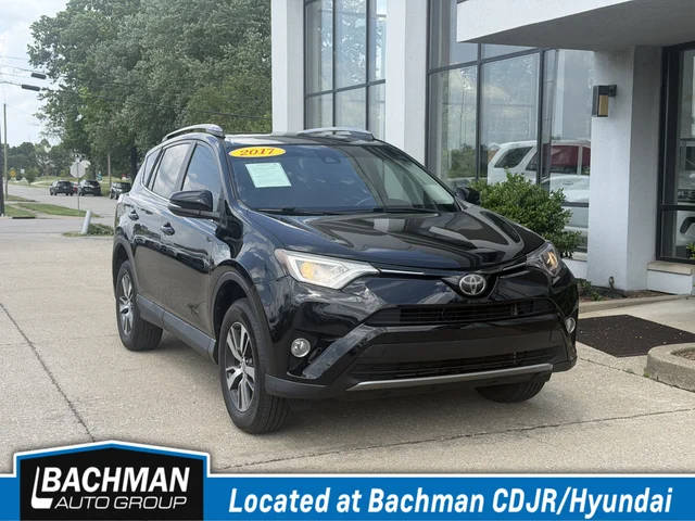 2017 Toyota RAV4 XLE FWD photo