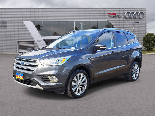 2017 Ford Escape Titanium FWD photo