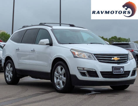 2017 Chevrolet Traverse LT AWD photo