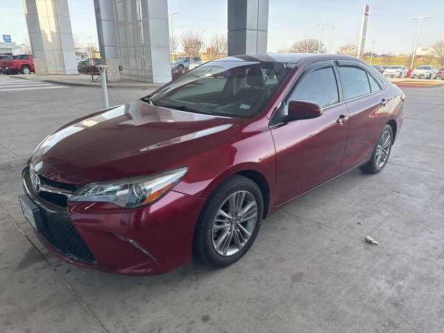 2017 Toyota Camry SE FWD photo