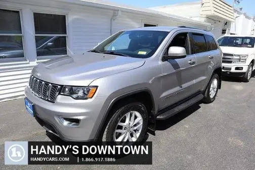 2017 Jeep Grand Cherokee Laredo 4WD photo