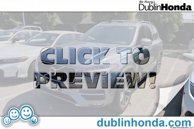 2017 Volvo XC90 Momentum AWD photo