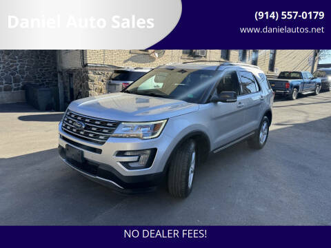 2017 Ford Explorer XLT 4WD photo