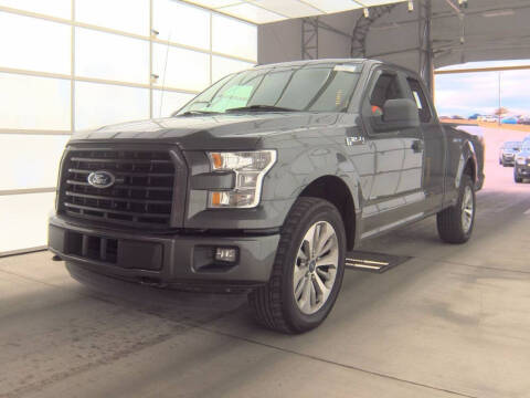 2017 Ford F-150 XL 4WD photo