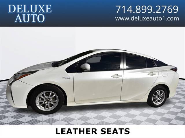 2017 Toyota Prius Four FWD photo