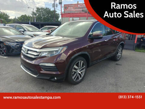 2017 Honda Pilot Touring AWD photo