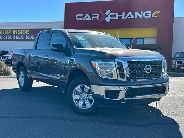 2017 Nissan Titan SV RWD photo