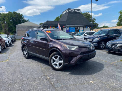 2017 Toyota RAV4 LE AWD photo