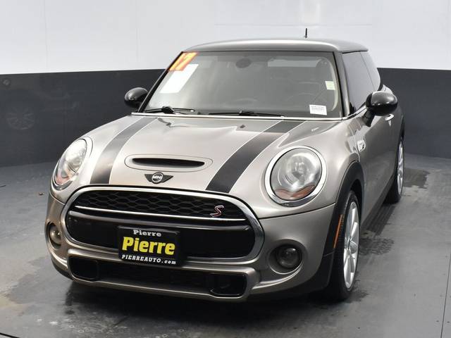 2017 MINI Hardtop 2 Door Cooper S FWD photo