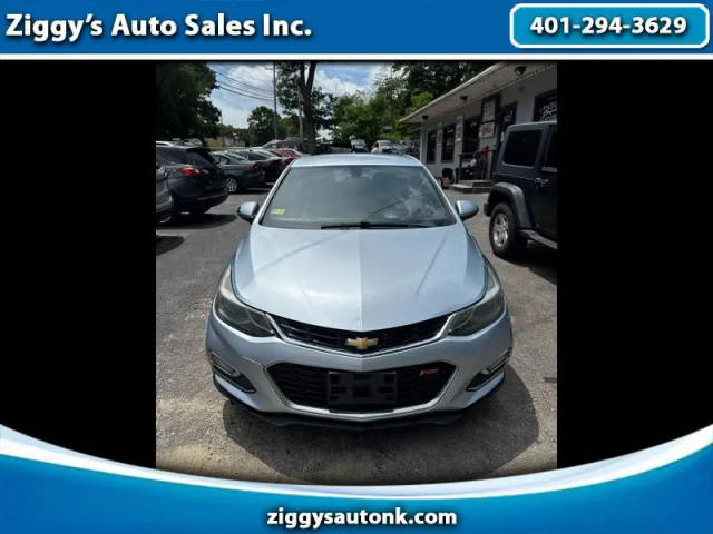 2017 Chevrolet Cruze LT FWD photo