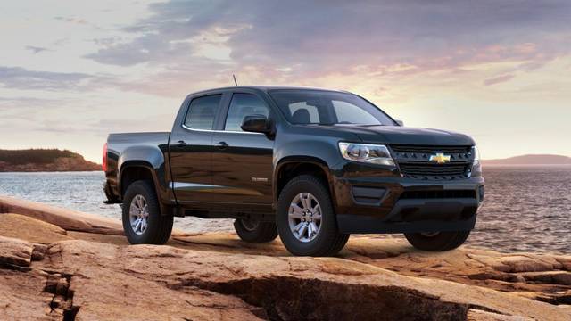 2017 Chevrolet Colorado 2WD LT RWD photo