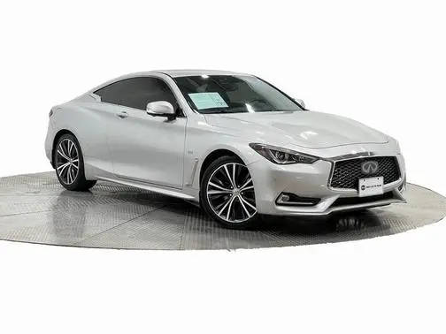 2017 Infiniti Q60 2.0t Premium AWD photo