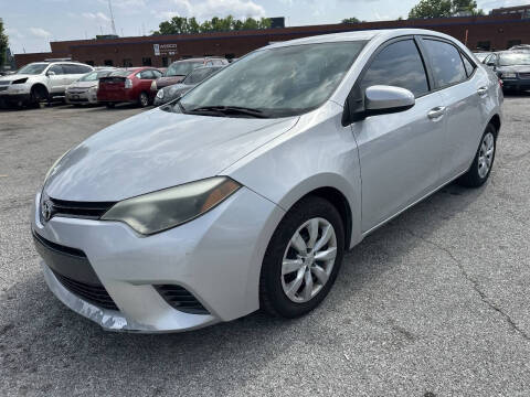 2015 Toyota Corolla LE FWD photo