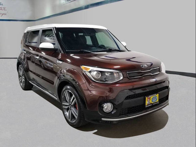 2017 Kia Soul + FWD photo