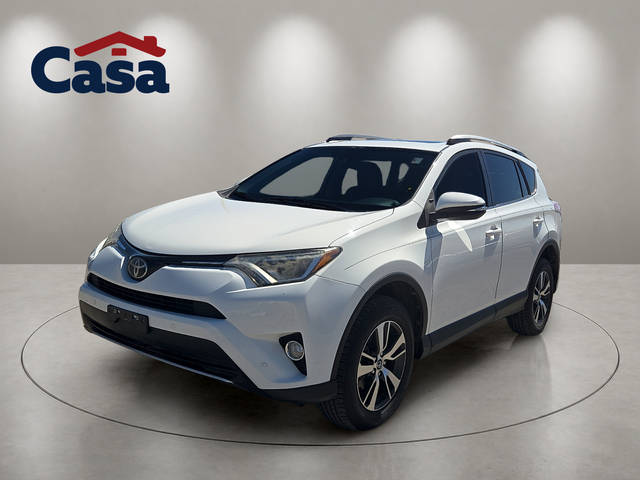 2017 Toyota RAV4 XLE FWD photo