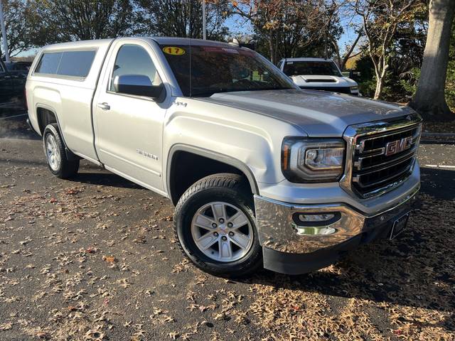 2017 GMC Sierra 1500 SLE 4WD photo