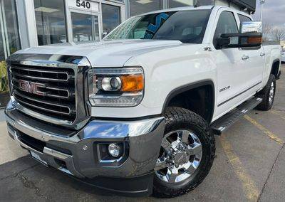 2017 GMC Sierra 2500HD SLT 4WD photo