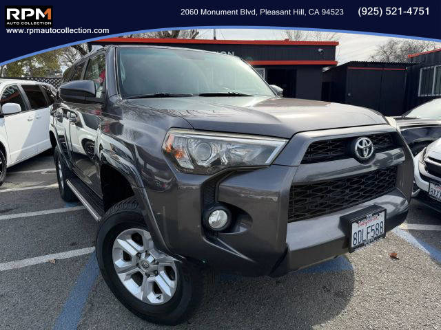 2017 Toyota 4Runner SR5 4WD photo