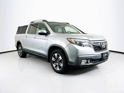 2017 Honda Ridgeline RTL AWD photo