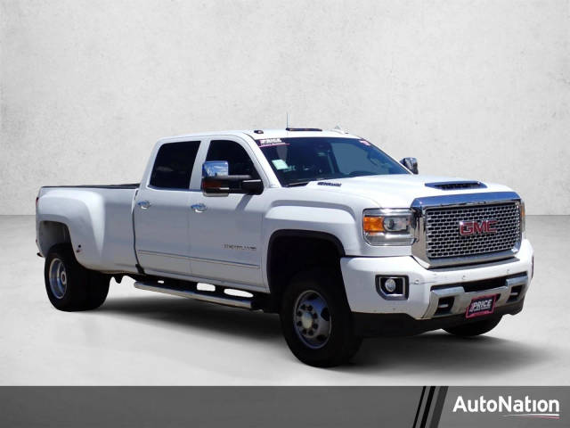 2017 GMC Sierra 3500HD Denali 4WD photo