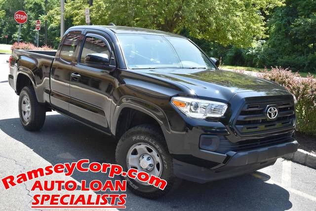 2017 Toyota Tacoma SR RWD photo