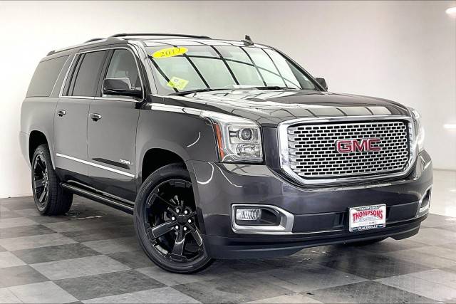2017 GMC Yukon XL Denali 4WD photo
