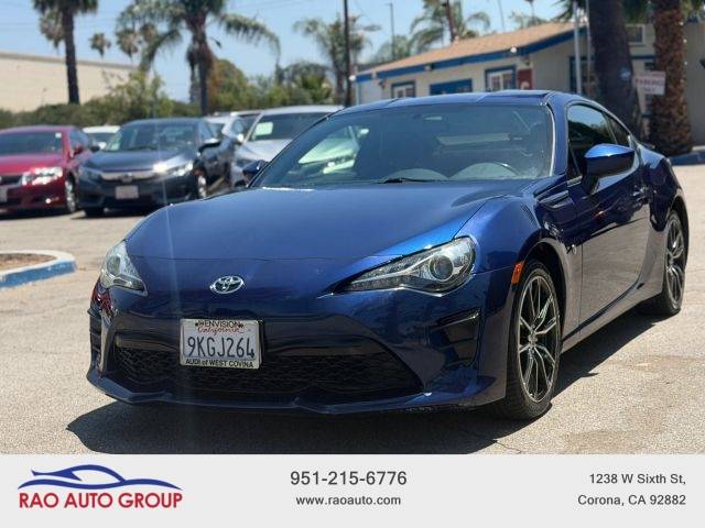 2017 Toyota 86  RWD photo