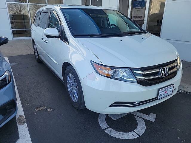 2017 Honda Odyssey EX-L FWD photo