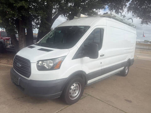 2017 Ford Transit Van RWD photo