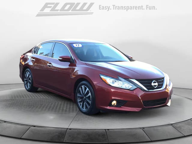 2017 Nissan Altima 2.5 SV FWD photo