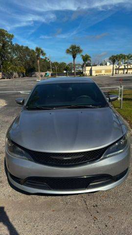 2015 Chrysler 200 S AWD photo