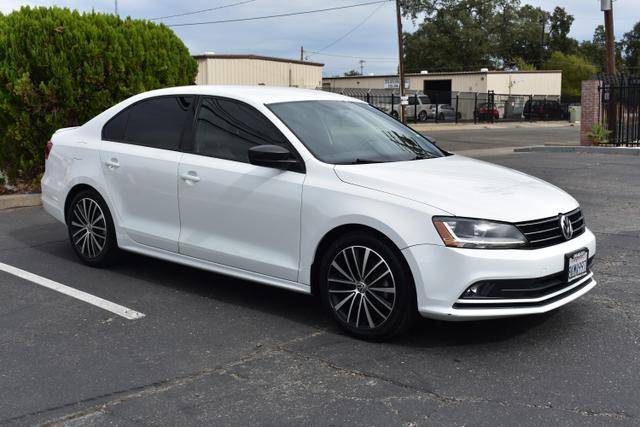 2017 Volkswagen Jetta 1.8T Sport FWD photo