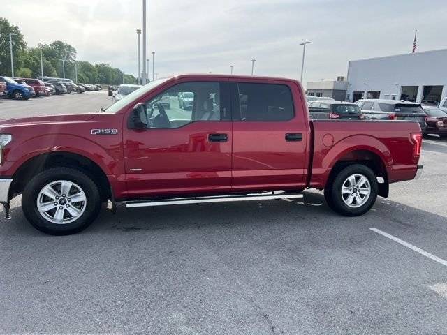 2017 Ford F-150 XLT RWD photo