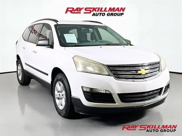 2017 Chevrolet Traverse LS FWD photo
