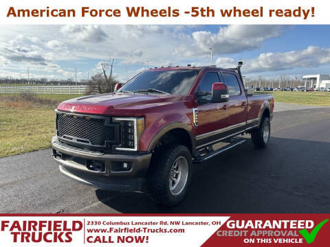 2017 Ford F-350 Super Duty Lariat 4WD photo