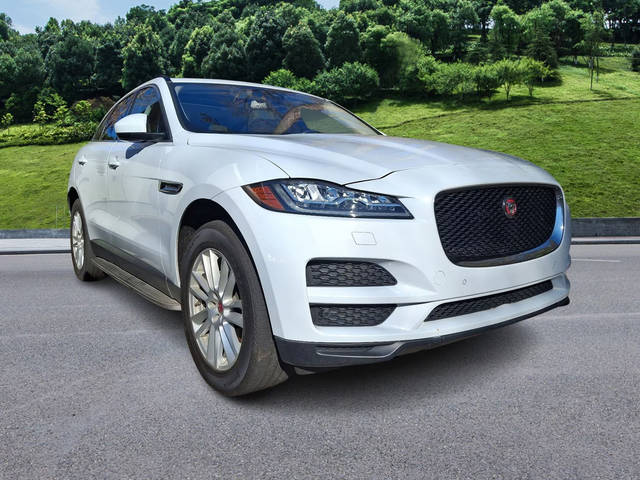 2017 Jaguar F-Pace 35t Prestige AWD photo