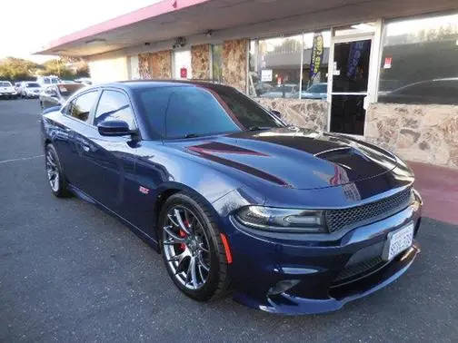 2017 Dodge Charger R/T Scat Pack RWD photo