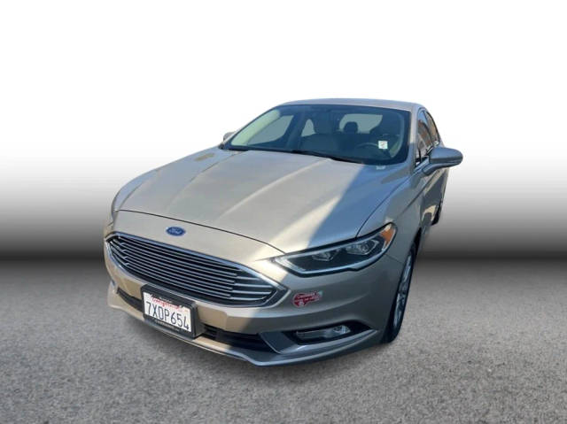 2017 Ford Fusion Energi SE FWD photo