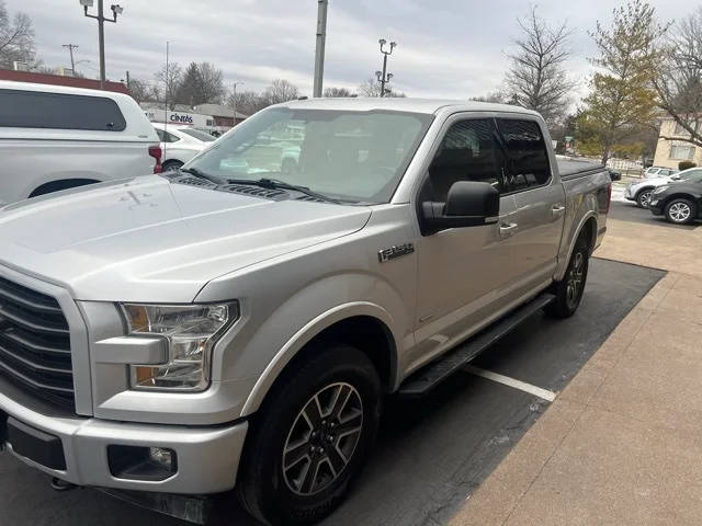 2017 Ford F-150 XLT 4WD photo