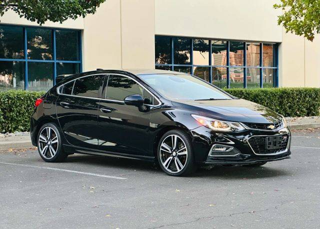 2017 Chevrolet Cruze Premier FWD photo